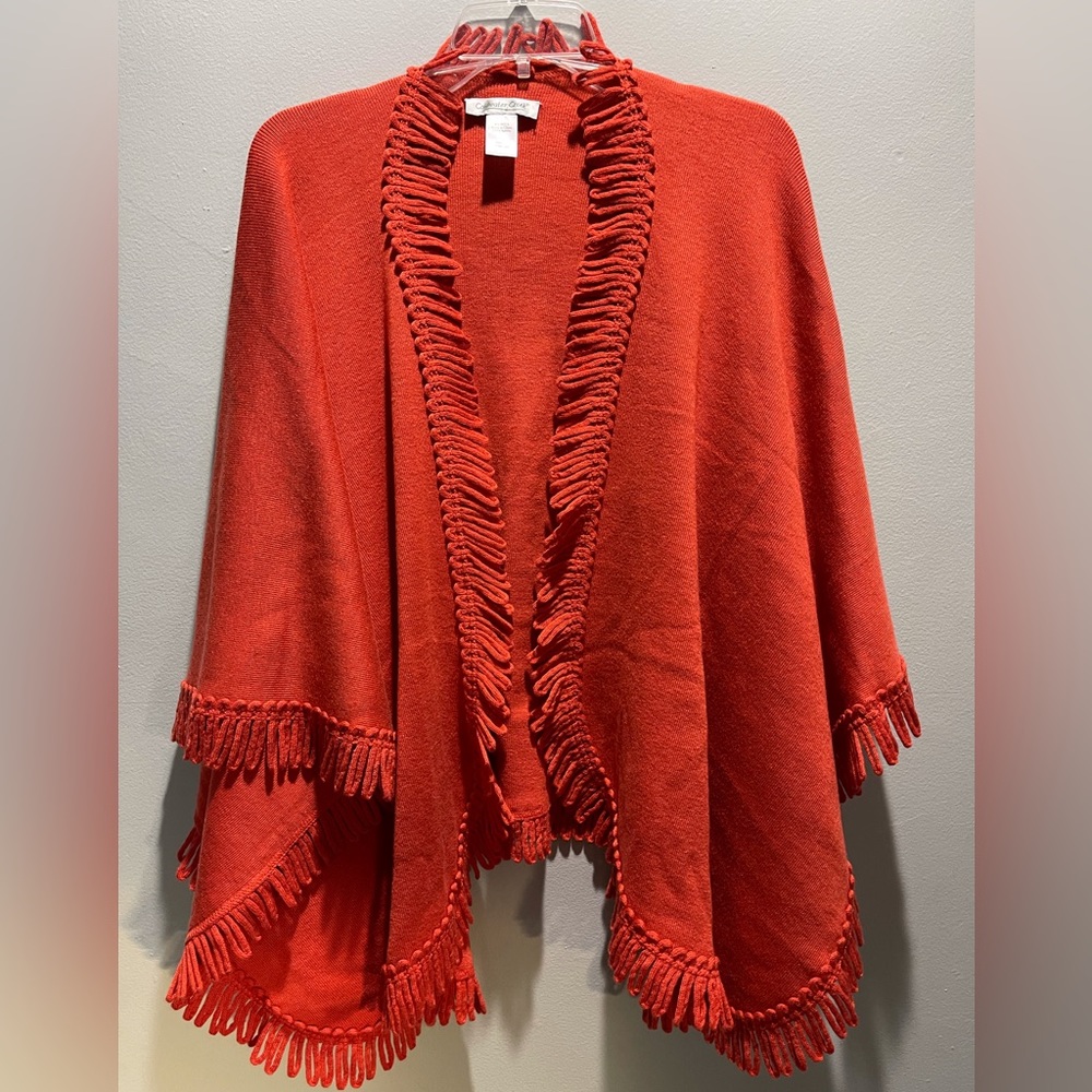 Beautiful orange tunic shawl. pretty detail on the edges. EUC 100 % acrylic